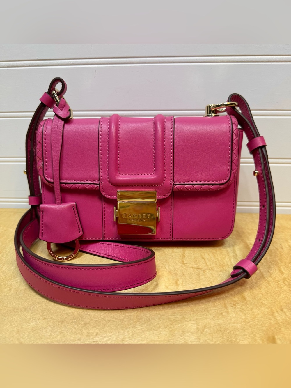 RADLEY LONDON Pink Leather Crossbody with Gold Lock
